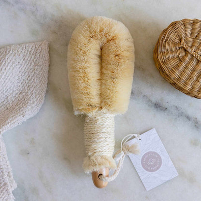 Earth Ahead - Vegan Dry Brush with agave sisal bristles for gentle exfoliation and improved circulation.